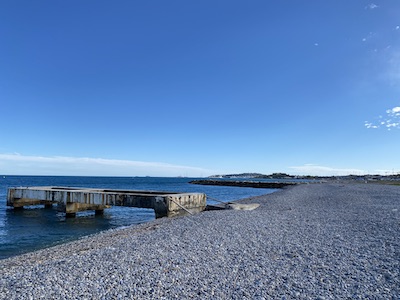 plage de galets magiques